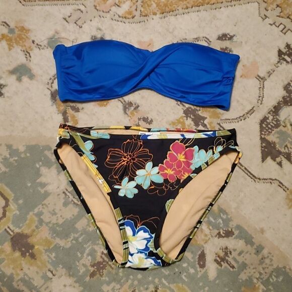Valentine Ruched Bandeau Bikini Top,, FLORAL bottoms by Newport News - Picture 2 of 9